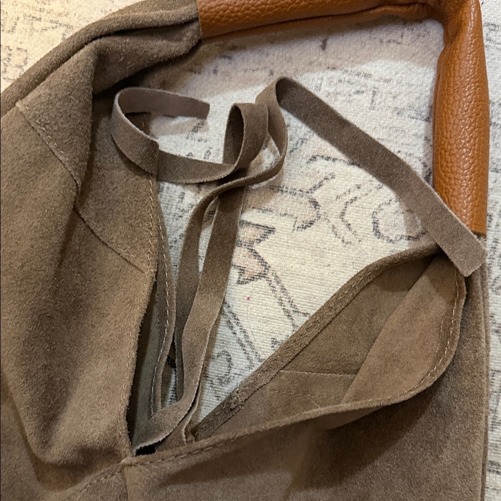 Brown Suede Tote Bag with Leather Handle - Picture 3 of 3